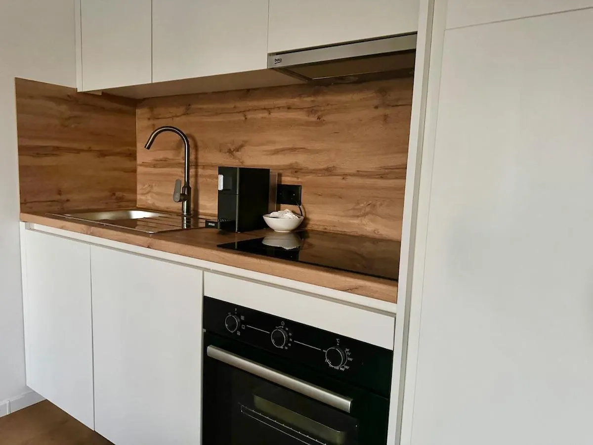 Modern Studio Apartment - Easy Access Vienna